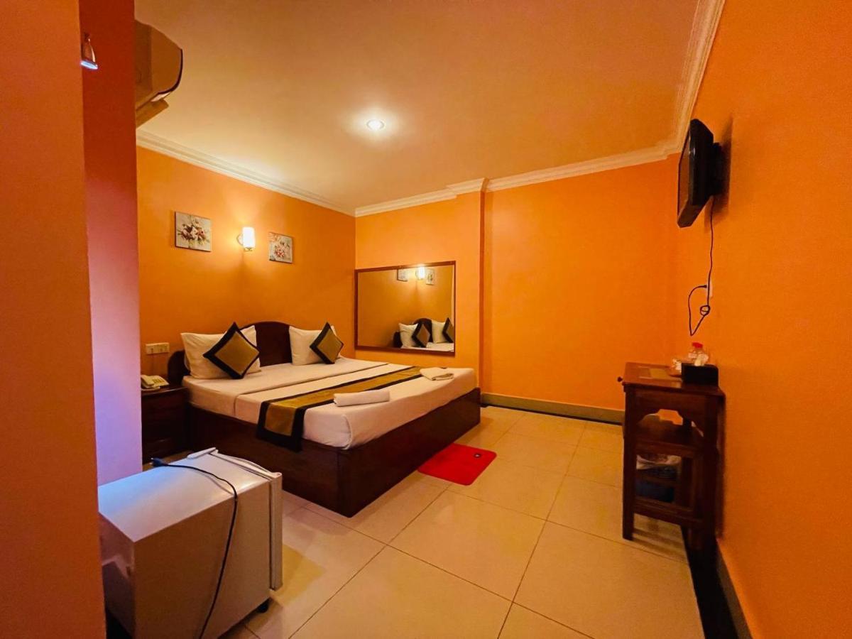 Spean Meas Hotel Phnom Penh Exteriör bild